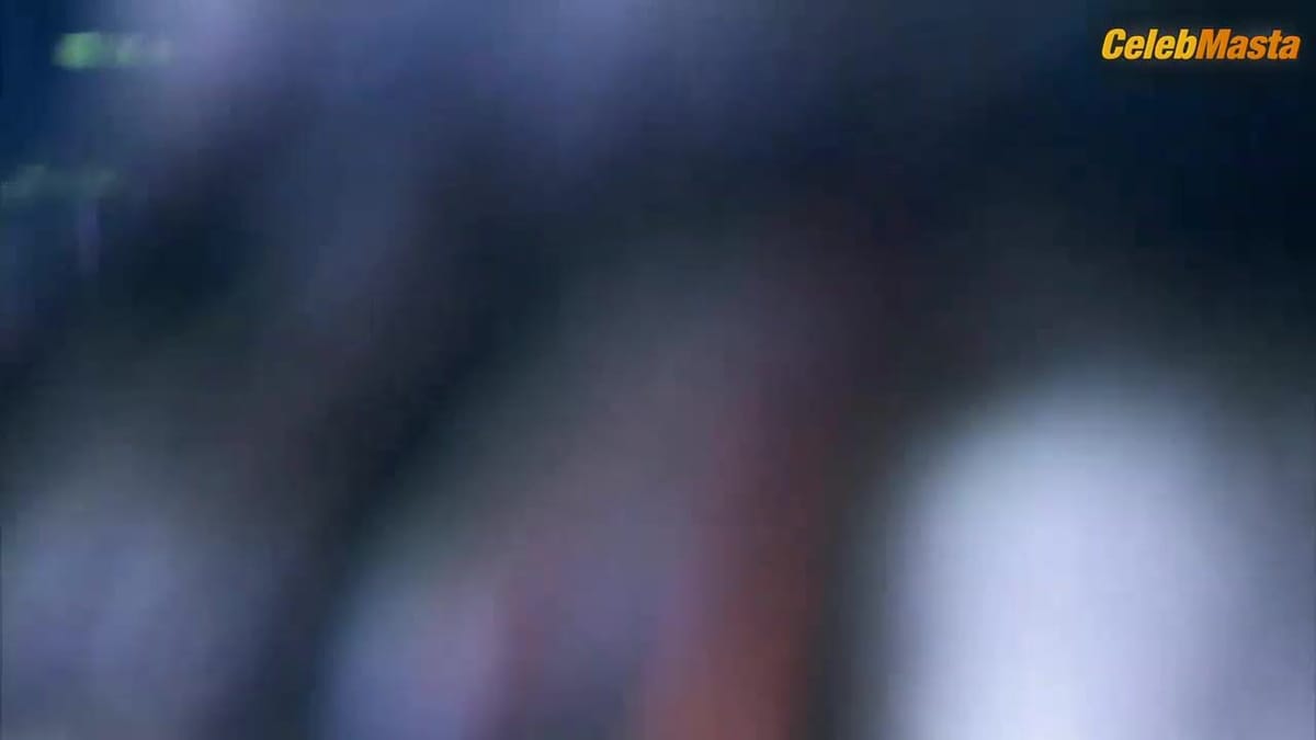 Sarah Smart Tits Scene from Funland