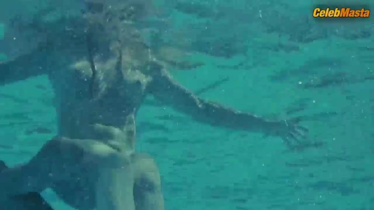Anna Galiena Booty, Tits Scene from Black Angel
