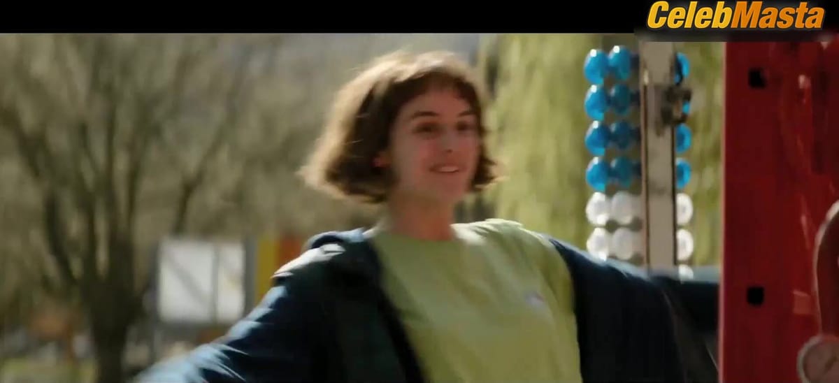 Emmanuelle Bercot's Boobs Scene in Jumbo