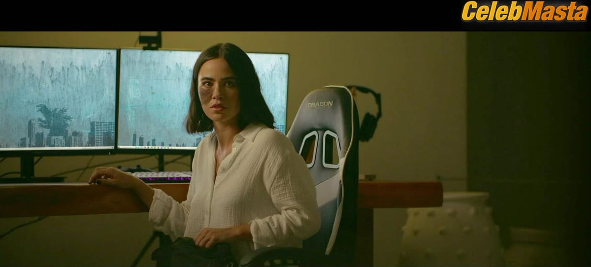 Veronica's Long Underwear Scene in Influencers