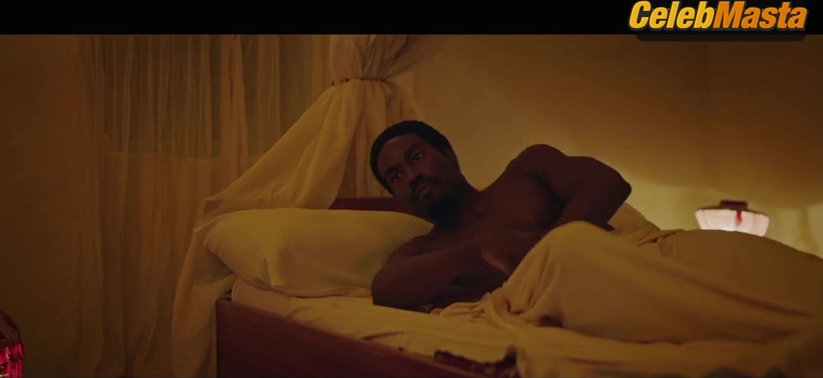 Dakota Fanning's Sexy Scene in Sweetness In The Belly