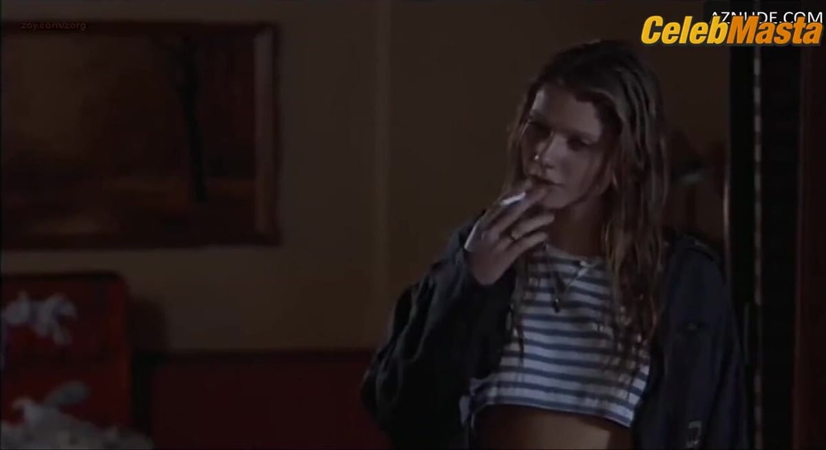 Gwyneth Paltrow Tits Scene from Flesh And Bone