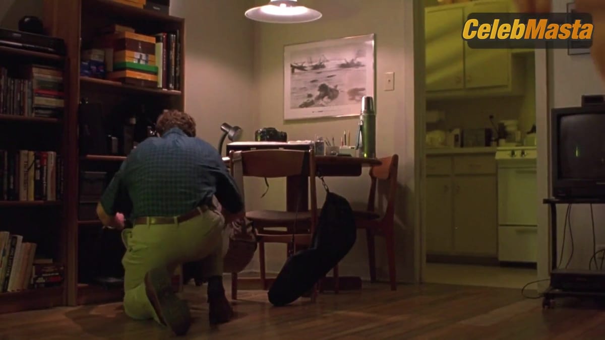 Uma Thurman Butt, Boobs Scene in Mad Dog And Glory