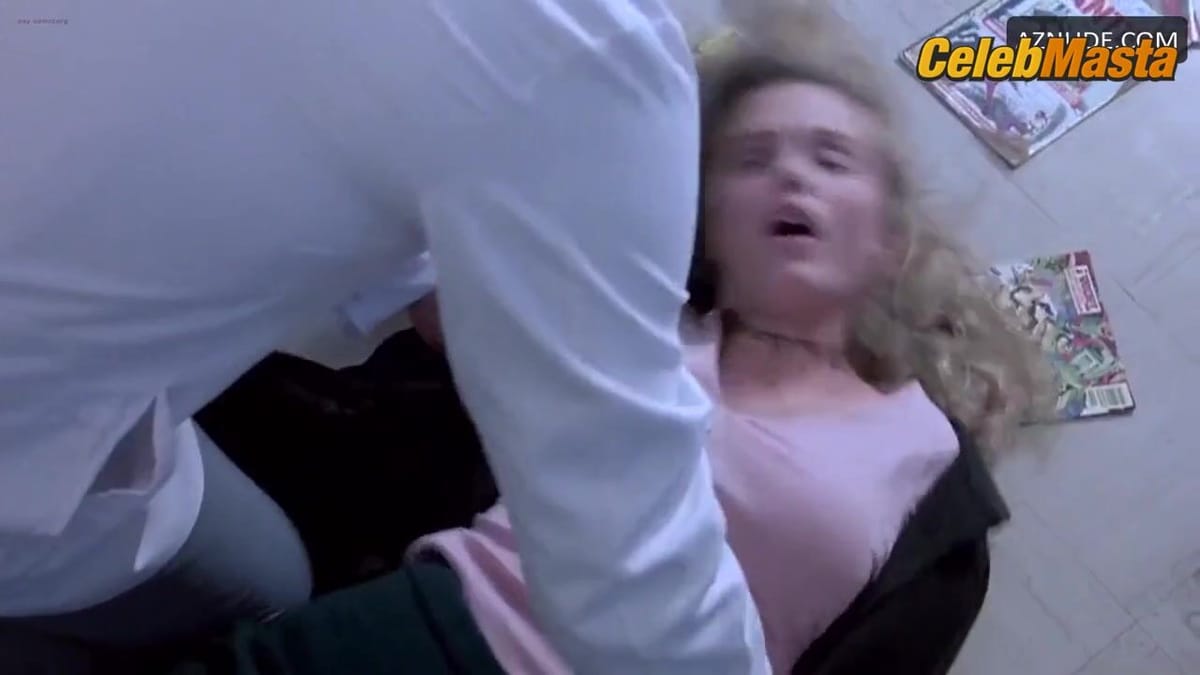 Heather Graham's Tits, Underwear Scene in Drugstore Cowboy