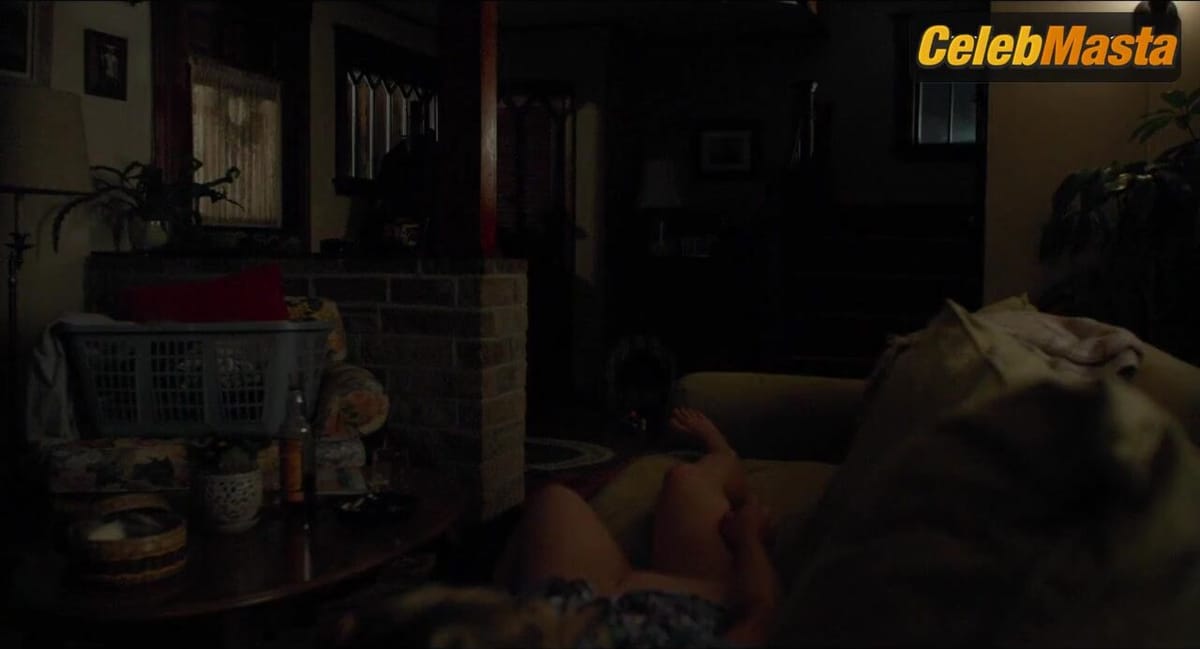 Gretchen Mol's Sexy Scene in Manchester By The Sea