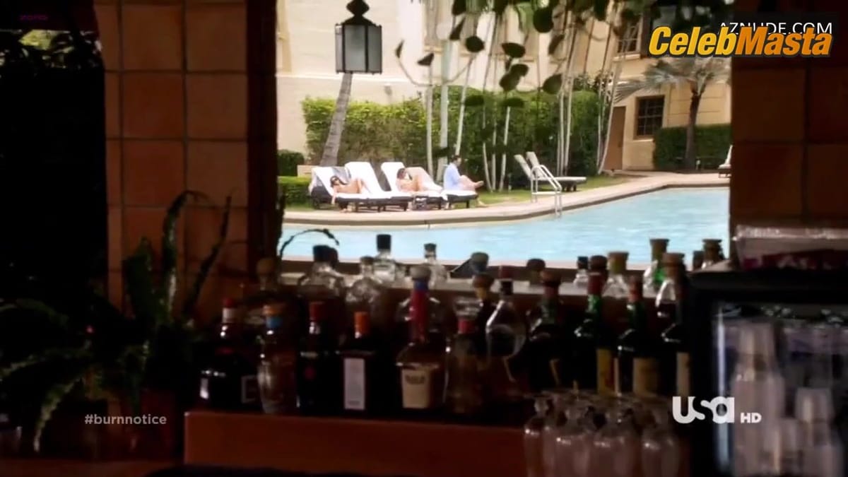Charisma Carpenter Booty, Tits Scene in Burn Notice