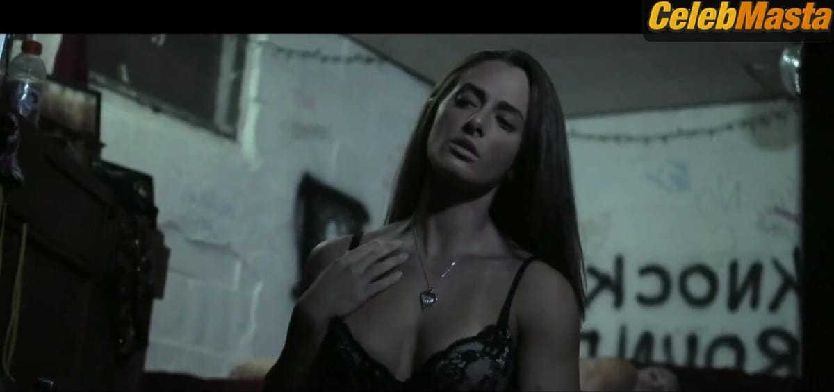Chelsea Durkalec, Miesha Tate and Erin O'brien Naked Scene from Fight Valley