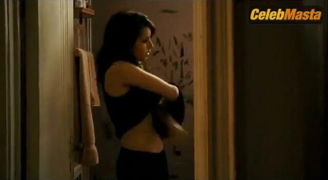 Emma Roberts's Underwear Scene in Twelve