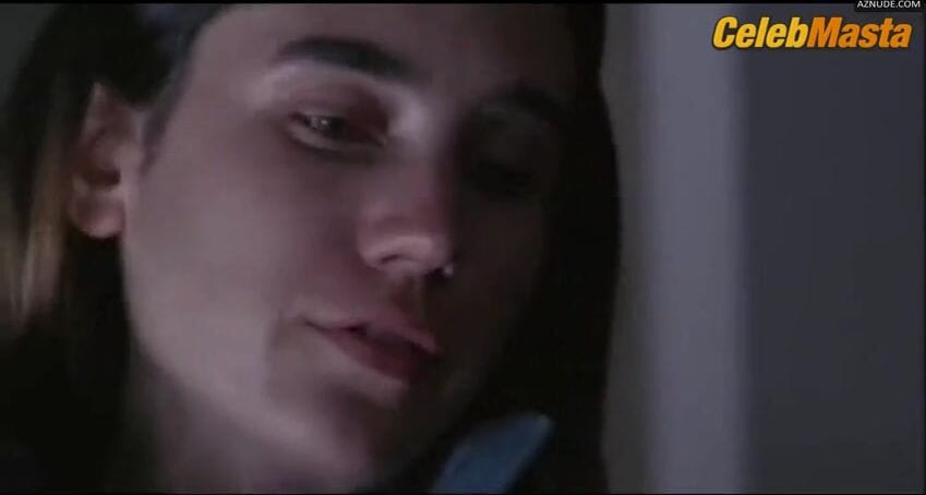 Jennifer Connelly Reveals Ass and Tits in Requiem For A Dream Scene