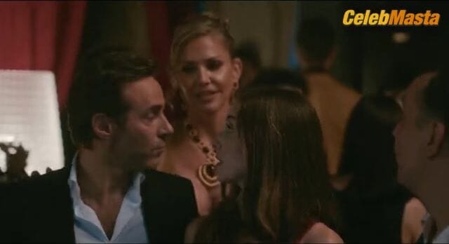 Alison Brie and Tricia Helfer Share a Lesbian Scene in Spin Me Round