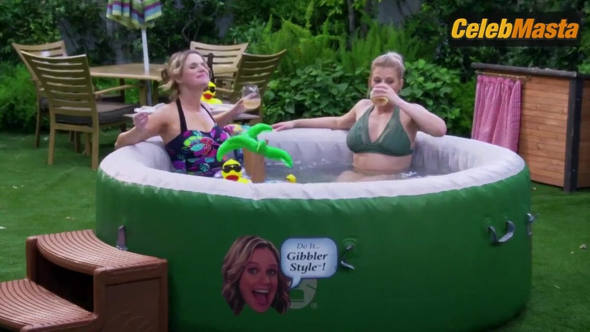 Jodie Sweetin and Andrea Barber Swimsuit Scene in Fuller House