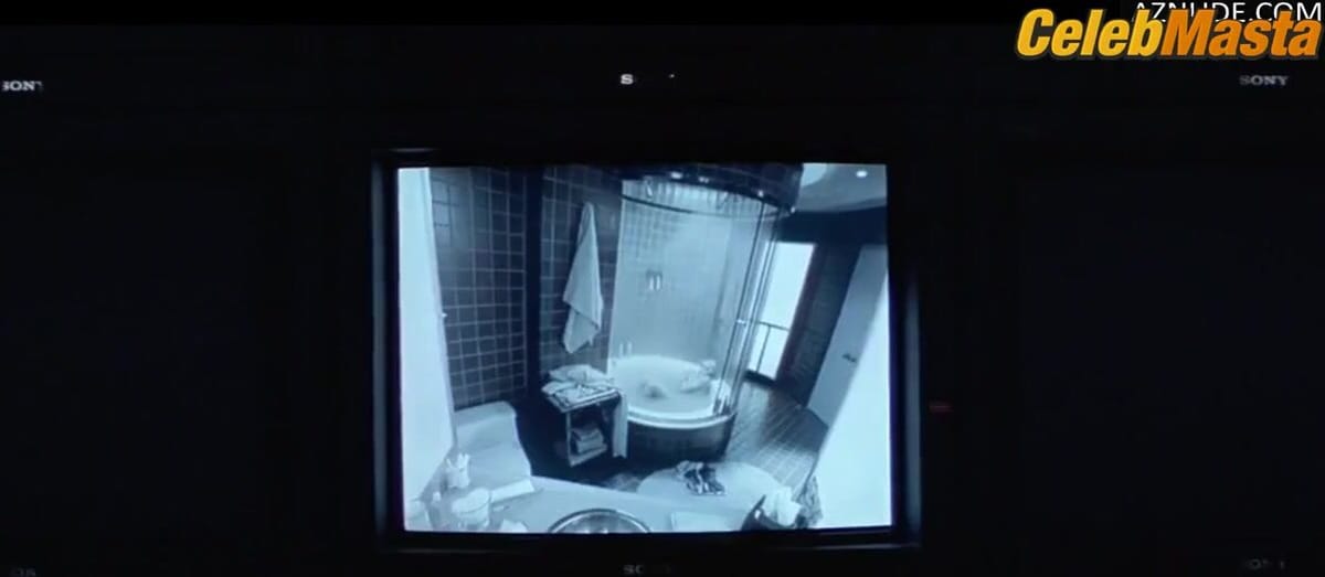 Sharon Stone nude/sexy scene in Sliver