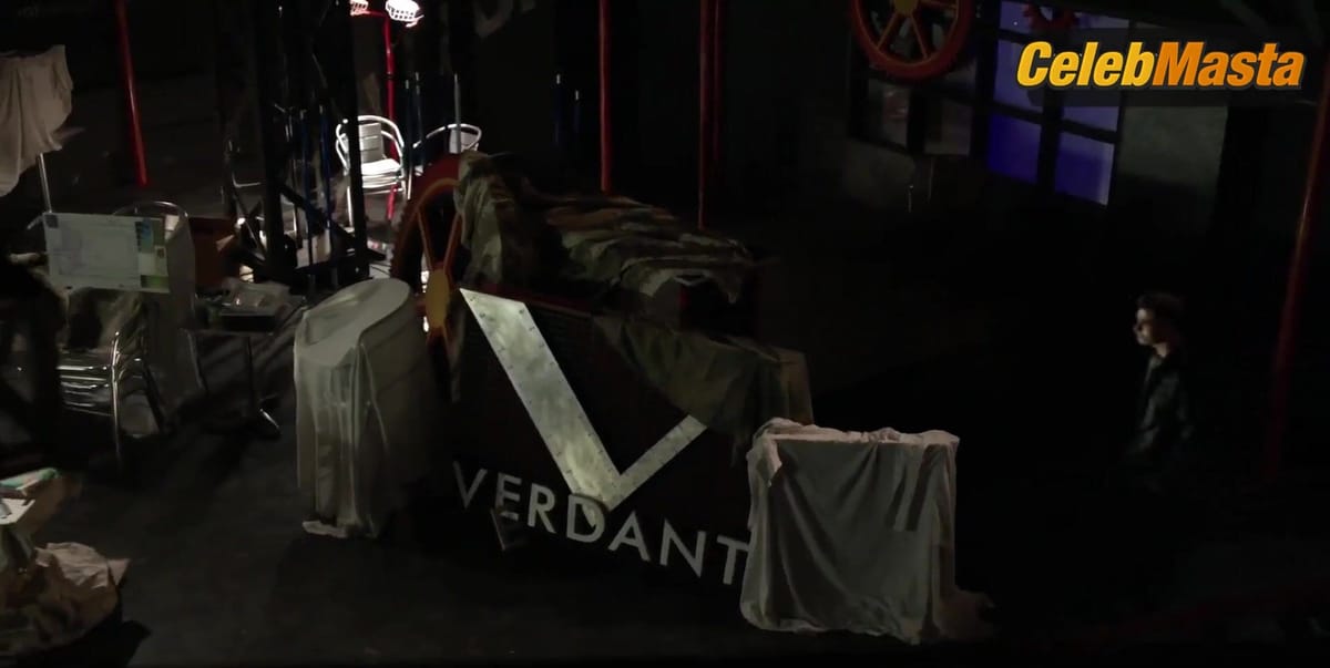 Willa Holland Shows Off Sexy Scene in Arrow