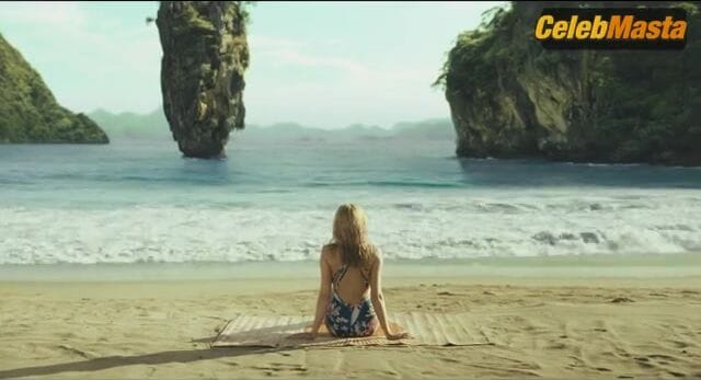Nicole Kidman's Sexy Scene in Expats
