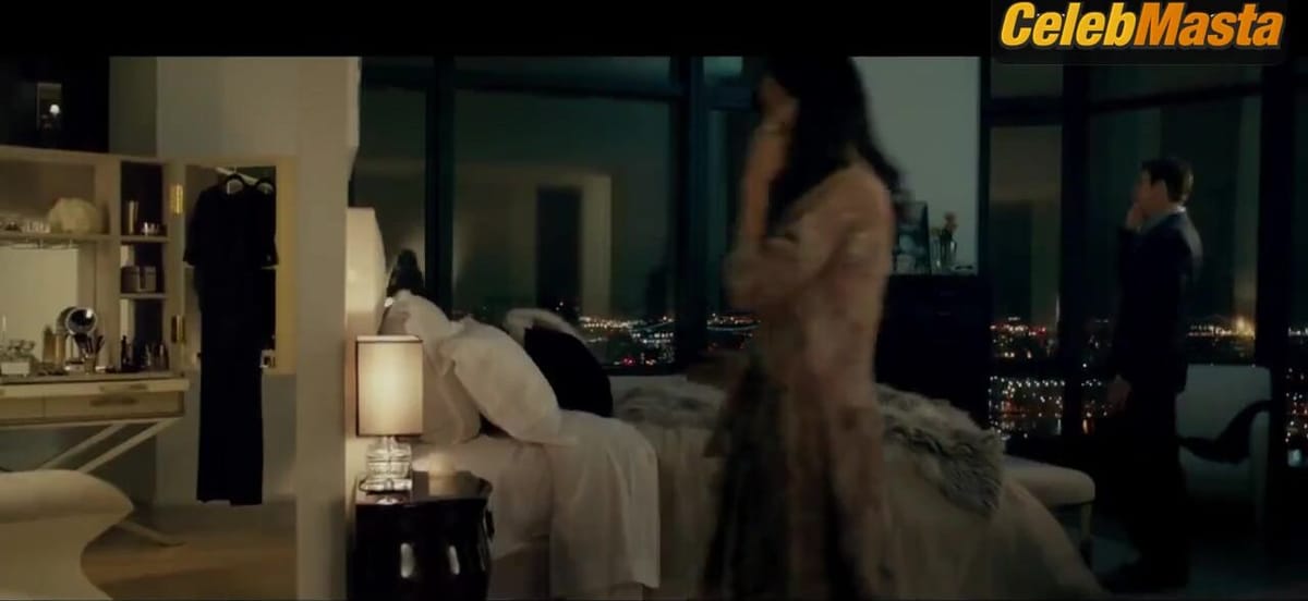 Demi Moore Reveals Lingerie Scene in Blind