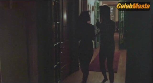 Demi Moore Tits, Bush Scene from About Last Night...