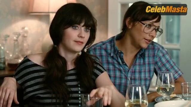 Zooey Deschanel and Rashida Jones Share a Lesbian Scene in Our Idiot Brother