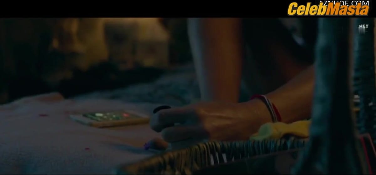 Kate Hudson Reveals Underwear Scene in Music