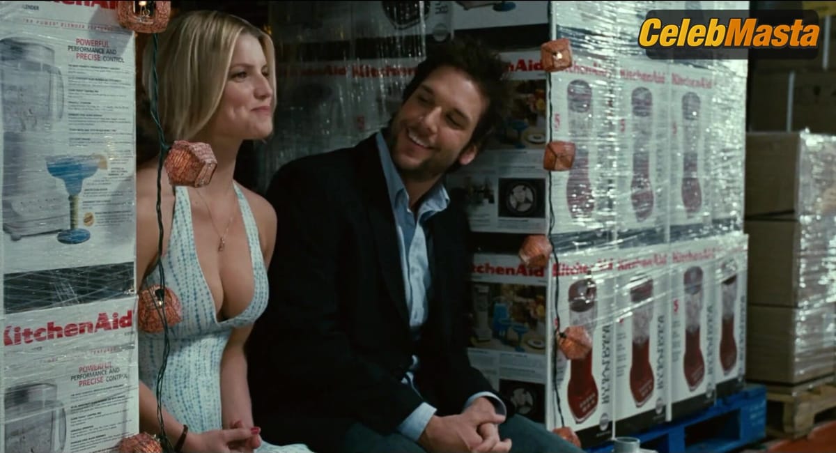 Jessica Simpson Flaunts Sex Scene in Employee Of The Month