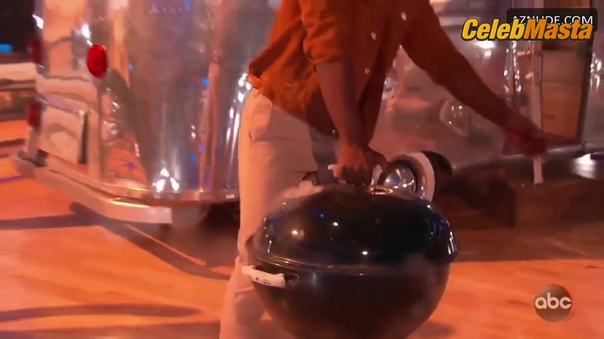 Evanna Lynch Hot Scene in Dancing With The Stars