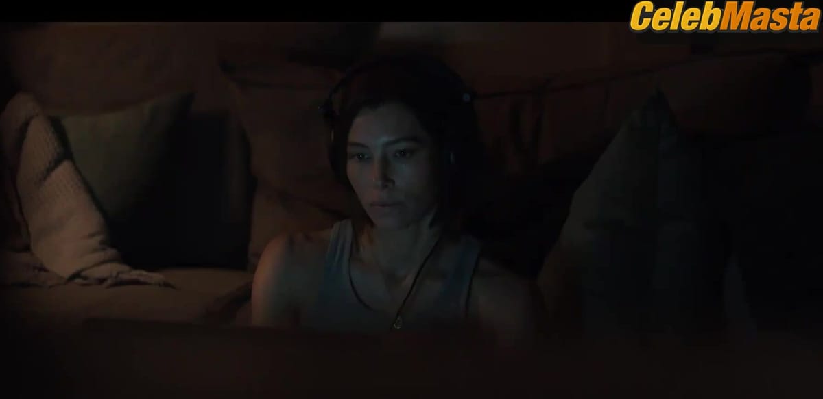 Jessica Biel and Kandyse McClure's Lesbian Scene from Limetown
