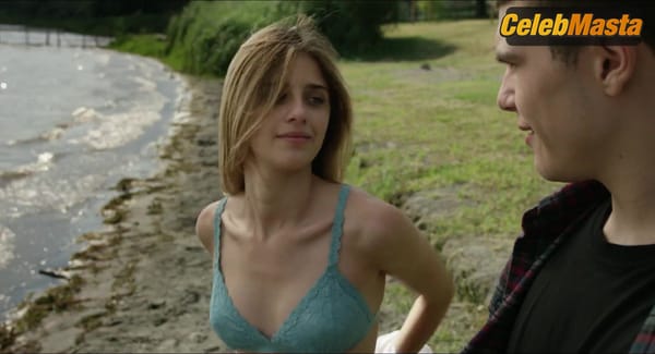Alice Pagani and Benedetta Porcaroli Underwear Scene Together in Baby