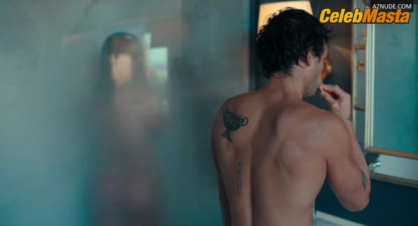 Madelyn Cline's Booty Scene in The Map That Leads To You