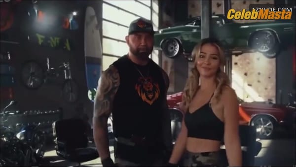 Madelyn Cline's Booty and Tits Scene in Glass Onion A Knives Out Mystery