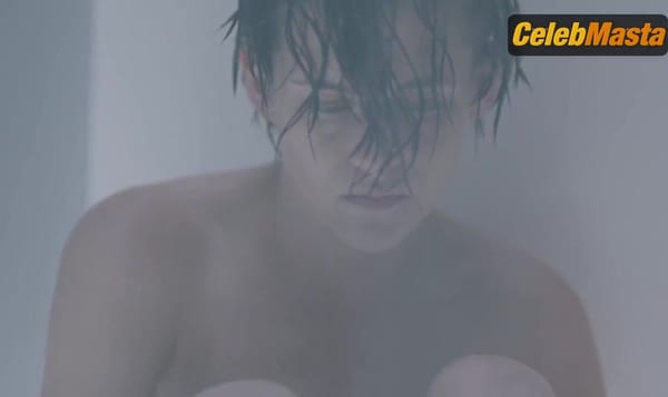 Kristen Stewart Hot Scene in Equals