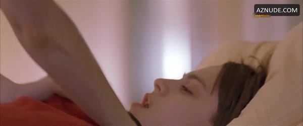 Amanda Peet Reveals Body Scene in Igby Goes Down