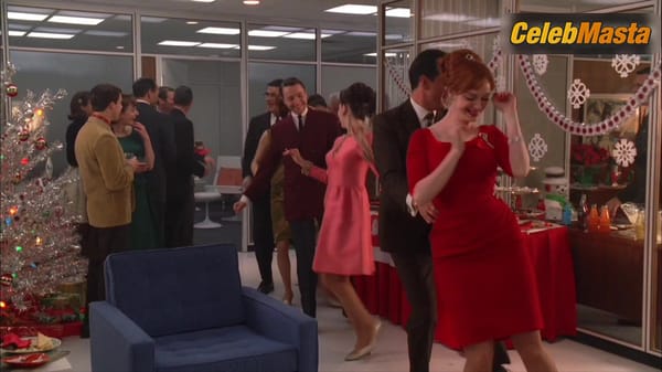 Christina Hendricks Steamy Scene in Mad Men