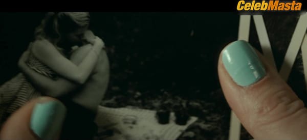 Riley Keough Tits, Underwear Scene from The Devil All The Time