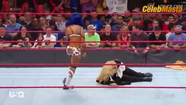 Sasha Banks' Butt and Boobs Scene in WWE Monday Night RAW