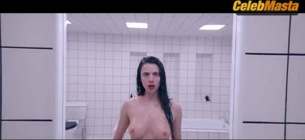 Margaret Qualley Breasts, Bush Scene in The Substance