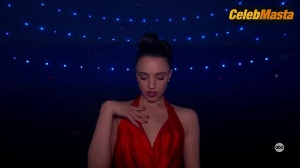 LISA, RAYE, Margaret Qualley and Doja Cat Tits Scene from The Academy Awards