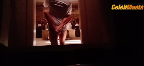 Sydney Sweeney Bares Tits, Ass Scene in The Housemaid