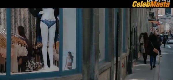 Sydney Sweeney Hot Scene from The Voyeurs