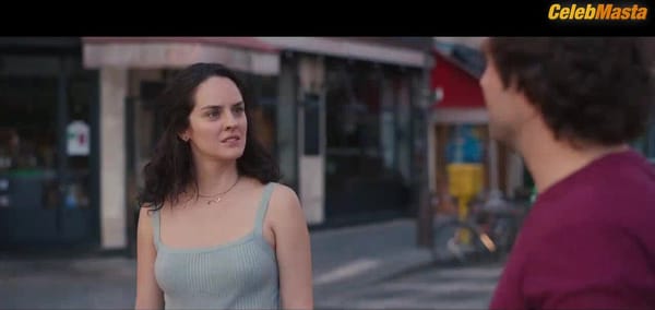 Noemie Merlant Tits Scene from A Difficult Year