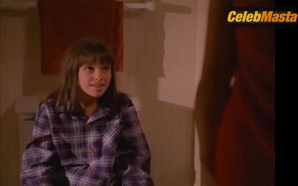 Neve Campbell Reveals Hot Scene in Party of Five