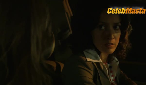 Jennifer Beals and Jessica Capshaw Share a Lesbian Scene in The L Word