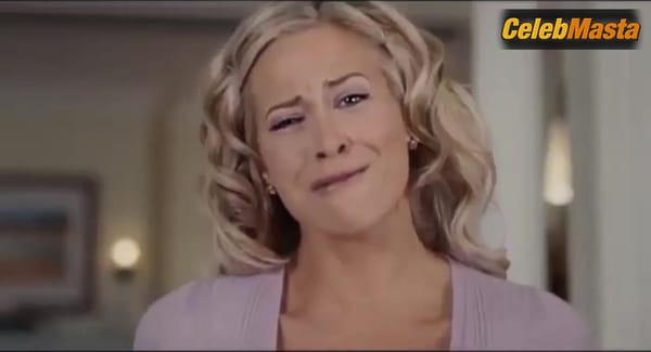 Taylor Swift, Kristen Bell, Amy Adams, Eva Longoria and Katherine Heigl Bare Boobs Scene in Omg Wet Boobs!