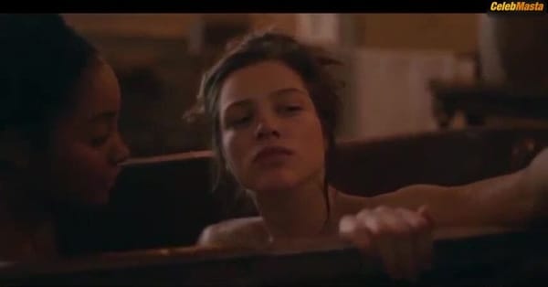 Sophie Cookson and Karla-simone Spence Show Breasts in Lesbian Scene in The Confessions Of Frannie Langton