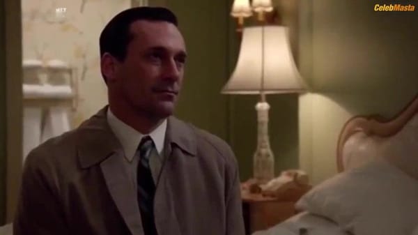 Linda Cardellini's Booty, Boobs Scene in Mad Men