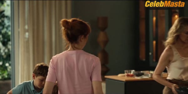 Diane Kruger Flaunts Sex Scene in Little Disasters