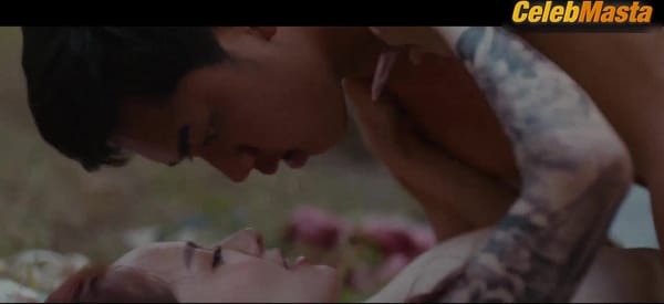 Cara Gonzales Shows Booty, Tits Scene in Lawa