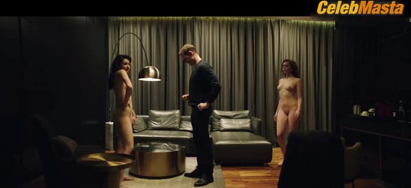 Mariya Yakimenko and Angelina Zagrebina's Ass, Tits Scene in Pochemu ty?