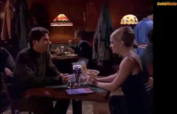 Melissa Joan Hart Shows Sex Scene in Sabrina, The Teenage Witch