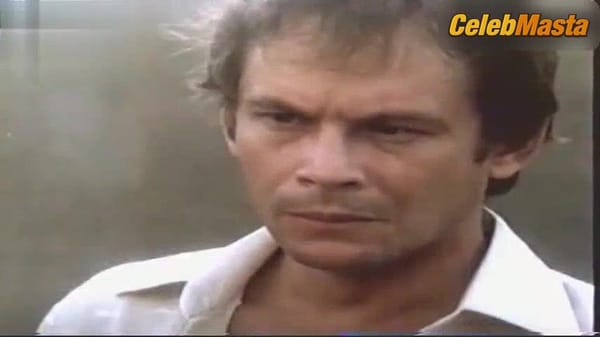 Vera Fischer Reveals Tits Scene in Bonitinha Mas Ordinaria ou Otto Lara Rezende