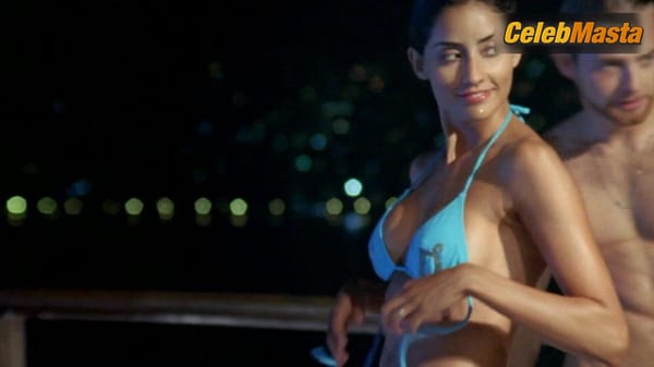 Paola Nunez Swimsuit, Boobs Scene in Love On A Weekend