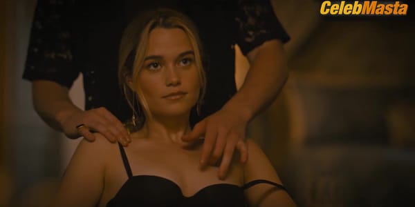 Sarah Catherine Hook Bares Tits, Underwear Scene in Cruel Intentions